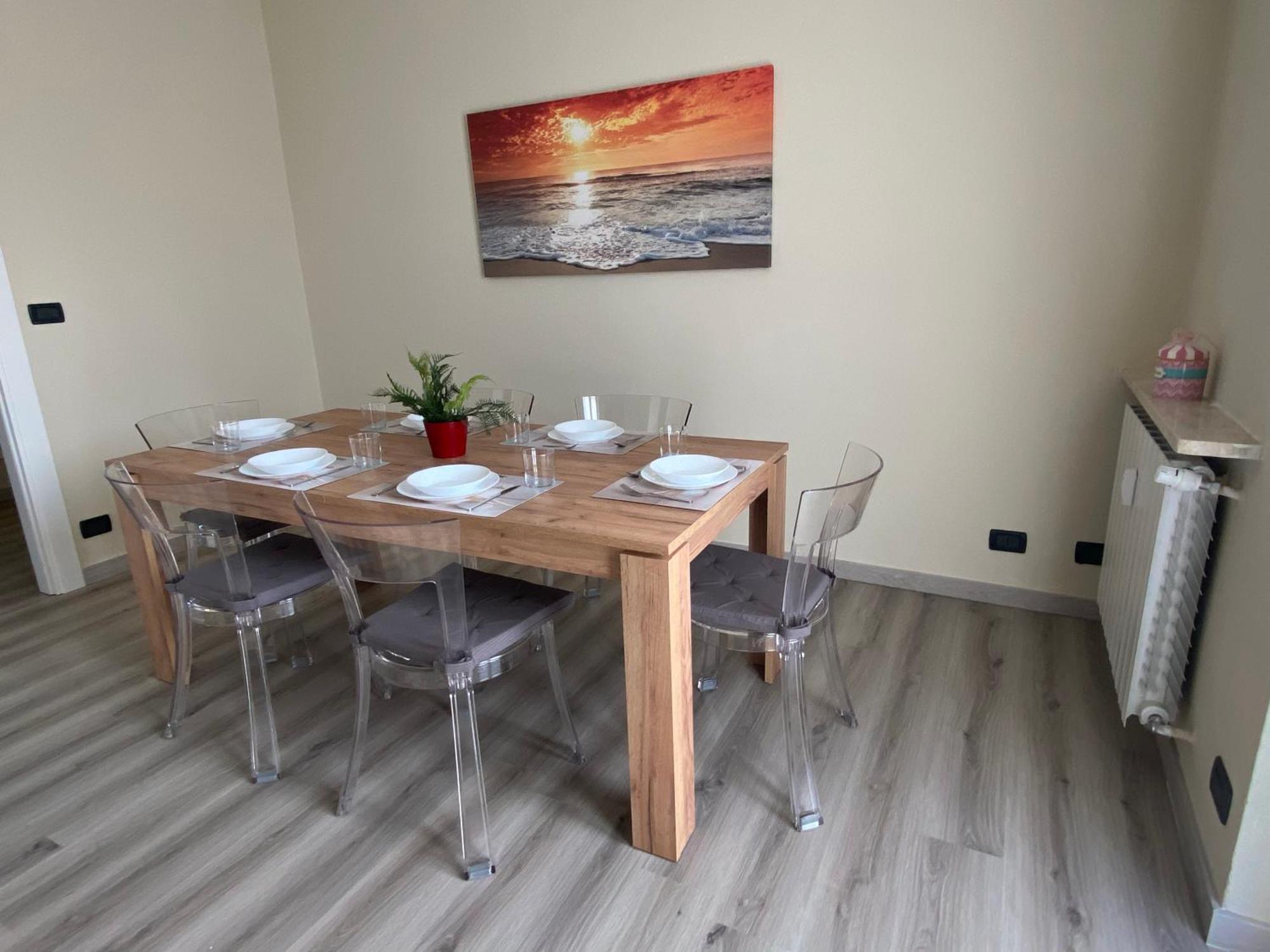 Elegante Appartamento Tre Amis - Doppio Garage & Free Wifi - Ac Centallo Exterior foto